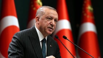Erdogan Rancang Konstitusi Baru Turki