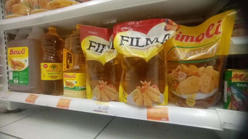 Harga Minyak Goreng Mahal, Solusi Masih Dicari