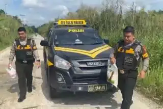 Tinggal di Tengah Kebun Sawit, Nenek Fatimah Didatangi Personel Polisi, Ada Apa?