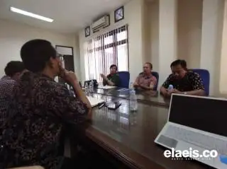 Distributor 'Buang Badan' saat Diperiksa KPPU Soal Tyingin Minyakita