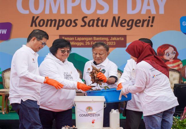 Tekan Emisi GRK, Menteri Siti Nurbaya Ajak Masyarakat Mengolah Sampah Organik