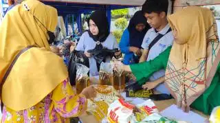 Bulog Datangkan 40.008 Liter Minyakita ke Bengkulu