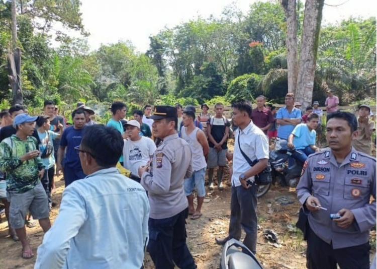Tolak Investor, Warga Hentikan Pembangunan Kebun Sawit
