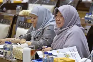 Harga Komoditas Unggulan seperti Sawit Turun, DPR Minta Pemerintah Realistis Susun RAPBN 2024