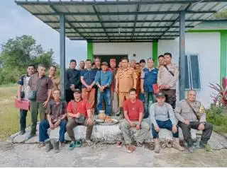 Sanksi ini Disepakati untuk Bikin Jera Maling Sawit yang Marak di Landak