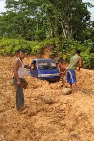 Petani Minta Murahnya Harga TBS Diselesaikan Lebih Dulu Ketimbang Perbaikan Jalan