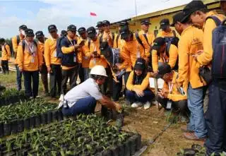 Tambah Wawasan Budidaya, Pekebun Diajak Kunjungi Perusahaan Sawit