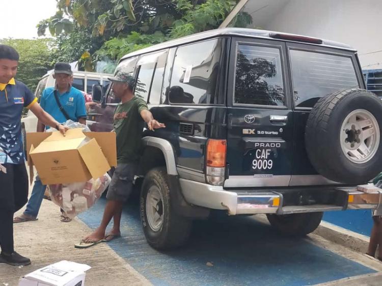 Toyota Prado dan Land Cruiser Berpelat Nomor Malaysia Dipakai Langsir Sawit di Sebatik