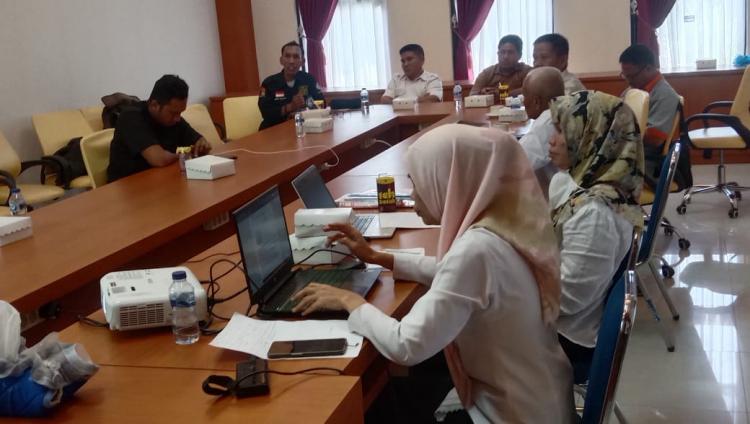 Perusahaan Sawit Tak Hadir Dalam Rapat Penetapan Harga TBS, Apkasindo Minta Pemprov Sultra Beri Sanksi Tegas