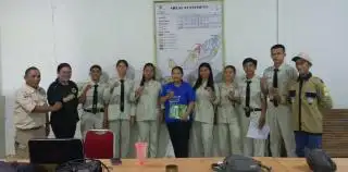 Apkasindo Kalbar Dampingi 7 Siswa SMK Plus Desa Nusantara di PT AKM