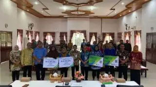Iuran Ditalangi DBH Sawit, Ribuan Pekerja di Lamandau Dapat Perlindungan Sosial