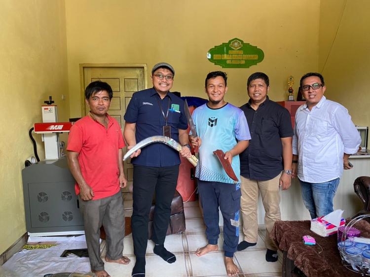 Koperasi Merah Putih Jadi Tempat Bernaung Pandai Besi Desa Teratak