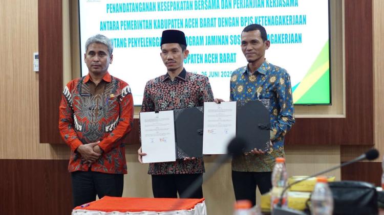 Iuran Ditanggung DBH Sawit, Seribu Petani Sawit Aceh Barat Dilindungi Jamsostek