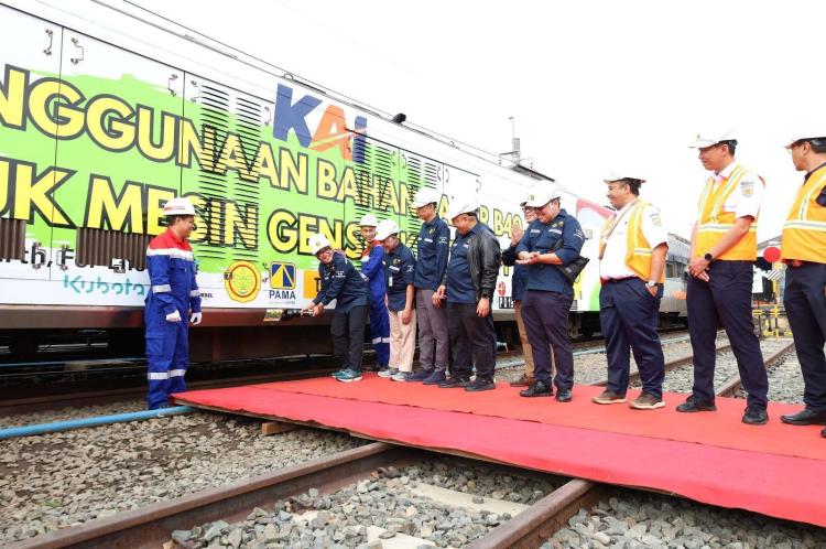 KAI Pakai B40, Perjalanan Kereta Kini Ramah Lingkungan