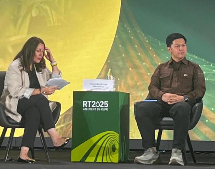 Bawa Semangat Digital dan Inovasi, Pemuda APKASINDO Tampil Berani di RSPO 2025